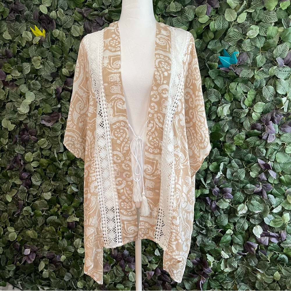 Vince Camuto-Women’s Boho Kimono/Cover-up Neutral Floral Lace Tie Front One Size
